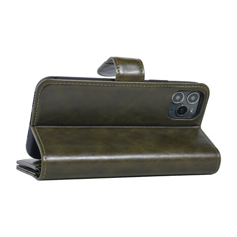 UNIQ Accessory UNIQ Accessory iPhone 11 Pro Max Vert Foncé Doux au toucher Book type housse UNIQ Accessory UNIQ Accessory iPhone 11 Pro Max Vert Foncé Doux au toucher Book type housse