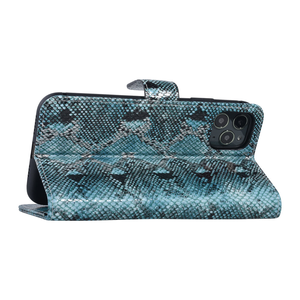 UNIQ Accessory UNIQ Accessory Zwart en Blauw Slangenleer hoesje voor iPhone 11 Pro Max - Book Case UNIQ Accessory UNIQ Accessory Zwart en Blauw Slangenleer hoesje voor iPhone 11 Pro Max - Book Case