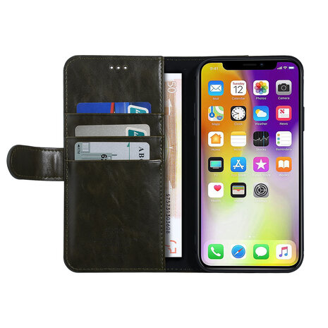 UNIQ Accessory UNIQ Accessory Apple iPhone XR Dark Green Soft Touch Book type case UNIQ Accessory UNIQ Accessory Apple iPhone XR Dark Green Soft Touch Book type case