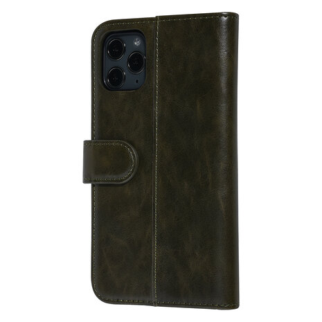 UNIQ Accessory UNIQ Accessory Apple iPhone 11 Pro Max Dark Green Soft Touch Book type case UNIQ Accessory UNIQ Accessory Apple iPhone 11 Pro Max Dark Green Soft Touch Book type case