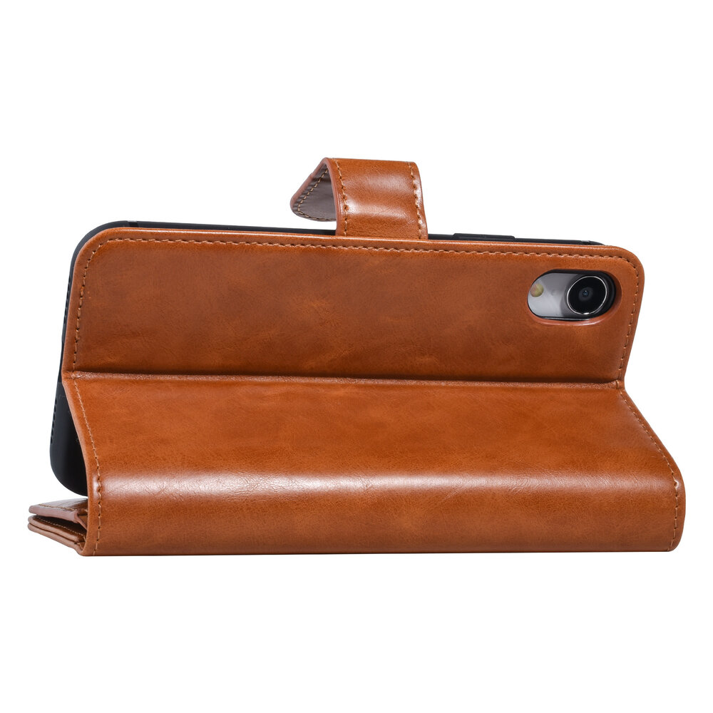 UNIQ Accessory UNIQ Accessory iPhone XR Marron Foncé Doux au toucher Book type housse UNIQ Accessory UNIQ Accessory iPhone XR Marron Foncé Doux au toucher Book type housse