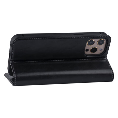 UNIQ Accessory iPhone 12 Pro Max Book Case hoesje - Zwart - PU leather UNIQ Accessory iPhone 12 Pro Max Book Case hoesje - Zwart - PU leather