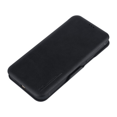 UNIQ Accessory UNIQ Accessory Zwart hoesje iPhone 12 Pro Max - Book Case UNIQ Accessory UNIQ Accessory Zwart hoesje iPhone 12 Pro Max - Book Case