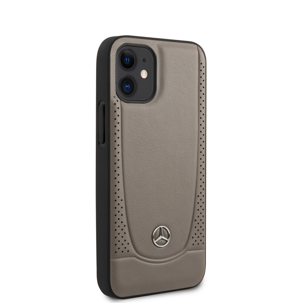 Mercedes-Benz Mercedes-Benz Apple iPhone 12 Mini Braun Back-Cover hul - Perforated Urban Mercedes-Benz Mercedes-Benz Apple iPhone 12 Mini Braun Back-Cover hul - Perforated Urban