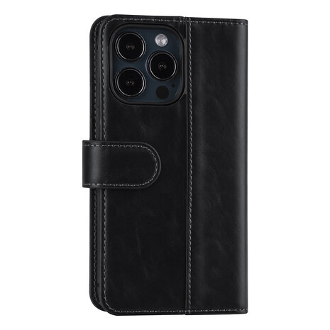 UNIQ Accessory UNIQ Accessory Book type housse iPhone 13 Pro - Porte-cartes - Fermeture magnétique - Noir UNIQ Accessory UNIQ Accessory Book type housse iPhone 13 Pro - Porte-cartes - Fermeture magnétique - Noir