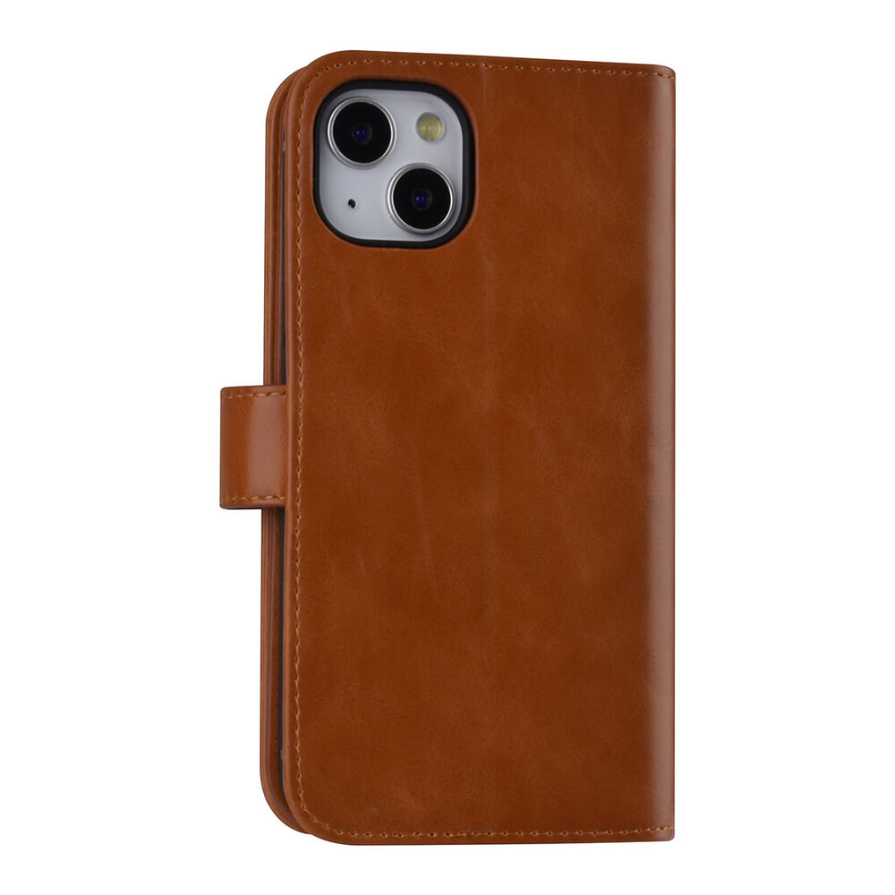 UNIQ Accessory UNIQ Accessory Bruin hoesje voor iPhone 13 & 14 - Book Case - Pasjeshouder voor 9 pasjes - Magneetsluiting UNIQ Accessory UNIQ Accessory Bruin hoesje voor iPhone 13 & 14 - Book Case - Pasjeshouder voor 9 pasjes - Magneetsluiting