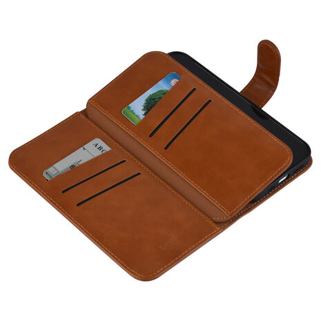 UNIQ Accessory UNIQ Accessory Bruin hoesje voor iPhone 13 & 14 - Book Case - Pasjeshouder voor 9 pasjes - Magneetsluiting UNIQ Accessory UNIQ Accessory Bruin hoesje voor iPhone 13 & 14 - Book Case - Pasjeshouder voor 9 pasjes - Magneetsluiting