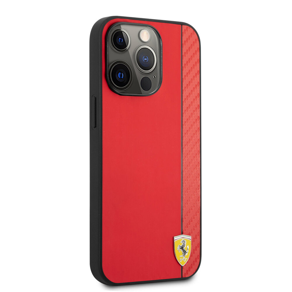 Ferrari Ferrari iPhone 13 Pro Max Hardcase Backcover - Carbon - Rood Ferrari Ferrari iPhone 13 Pro Max Hardcase Backcover - Carbon - Rood