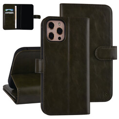UNIQ Accessory iPhone 12 Pro Max Leren Book Case hoesje - DonkerGroen - Pasjeshouder voor 9 pasjes - Magneetsluiting