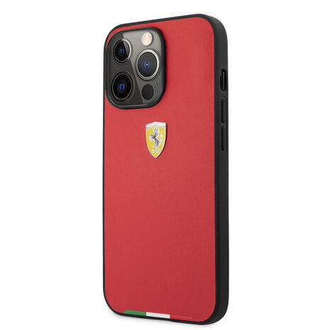 Ferrari Ferrari iPhone 13 Pro Hardcase Backcover hoesje - Italy Flag Line Red - Rood Ferrari Ferrari iPhone 13 Pro Hardcase Backcover hoesje - Italy Flag Line Red - Rood