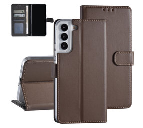 Samsung Galaxy S22 Plus Booktype hoesje - Pasjeshouder - Magneetsluiting - Bruin Samsung Galaxy S22 Plus Booktype hoesje - Pasjeshouder - Magneetsluiting - Bruin