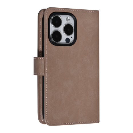 UNIQ Accessory UNIQ Accessory iPhone 14 Pro Pink Booktype Card holder for 9 cards - Magnetic closure UNIQ Accessory UNIQ Accessory iPhone 14 Pro Pink Booktype Card holder for 9 cards - Magnetic closure