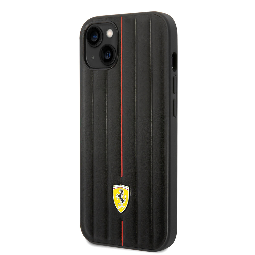 Ferrari Ferrari iPhone 14 & 15 Plus Hardcase Backcover - Hot Stamp - Red Line - Zwart Ferrari Ferrari iPhone 14 & 15 Plus Hardcase Backcover - Hot Stamp - Red Line - Zwart