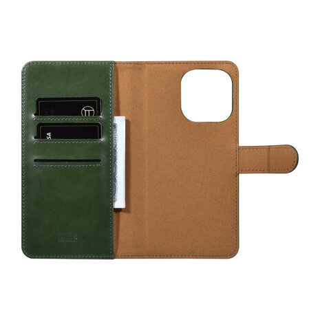 UNIQ Accessory UNIQ Accessory iPhone 13 Pro Max 2 in 1 Booktype en Backcover Pasjeshouder - Groen UNIQ Accessory UNIQ Accessory iPhone 13 Pro Max 2 in 1 Booktype en Backcover Pasjeshouder - Groen