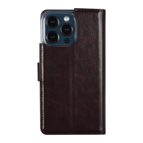 UNIQ Accessory UNIQ Accessory Étui iPhone 13 Pro - Porte-cartes pour 3 cartes - Fermeture magnétique - Marron foncé UNIQ Accessory UNIQ Accessory Étui iPhone 13 Pro - Porte-cartes pour 3 cartes - Fermeture magnétique - Marron foncé