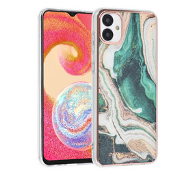UNIQ Accessory UNIQ Accessory Coque arrière en Samsung Galaxy A04e - Marble Green UNIQ Accessory UNIQ Accessory Coque arrière en Samsung Galaxy A04e - Marble Green