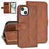UNIQ Accessory iPhone 15 Book Case hoesje - Pasjeshouder voor 3 pasjes - Magneetsluiting - LichtBruin UNIQ Accessory iPhone 15 Book Case hoesje - Pasjeshouder voor 3 pasjes - Magneetsluiting - LichtBruin