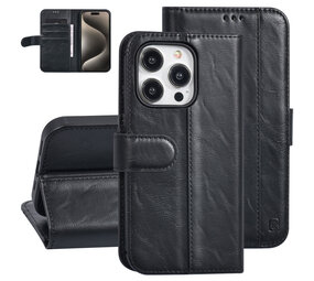 UNIQ Accessory UNIQ Accessory iPhone 15 Pro Book Case hoesje - Pasjeshouder voor 3 pasjes - Magneetsluiting - Zwart UNIQ Accessory UNIQ Accessory iPhone 15 Pro Book Case hoesje - Pasjeshouder voor 3 pasjes - Magneetsluiting - Zwart