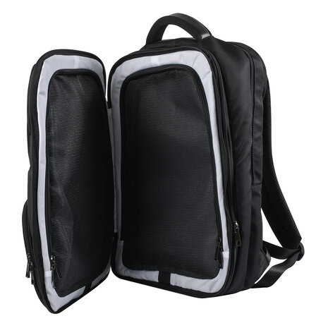 UNIQ Accessory UNIQ Accessory 15.6 inch laptop backpack - Black UNIQ Accessory UNIQ Accessory 15.6 inch laptop backpack - Black