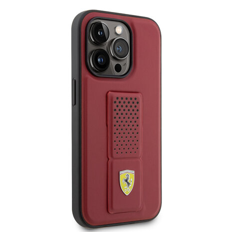 Ferrari Ferrari iPhone 15 Pro Back cover coque - Perforated Gripstand - Rouge Ferrari Ferrari iPhone 15 Pro Back cover coque - Perforated Gripstand - Rouge
