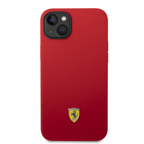 Ferrari Ferrari iPhone 14 Plus & 15 Plus Backcover hoesje - Liquid Silicone - Black Camera Outline - Rood Ferrari Ferrari iPhone 14 Plus & 15 Plus Backcover hoesje - Liquid Silicone - Black Camera Outline - Rood