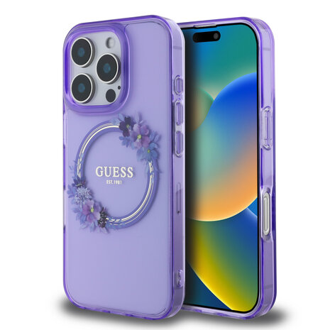 Guess Guess iPhone 16 Pro Max Back-Cover hul - Magsafe IML flowers wreath - Lila Guess Guess iPhone 16 Pro Max Back-Cover hul - Magsafe IML flowers wreath - Lila