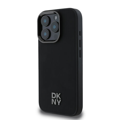 DKNY DKNY iPhone 16 Pro Back cover coque PU Leather Stack Logo Magsafe - Noir DKNY DKNY iPhone 16 Pro Back cover coque PU Leather Stack Logo Magsafe - Noir