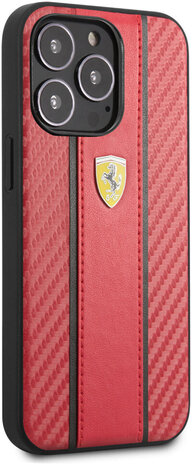 Ferrari Ferrari iPhone 13 Pro Back-Cover hul - Central Stripe - Rot Ferrari Ferrari iPhone 13 Pro Back-Cover hul - Central Stripe - Rot