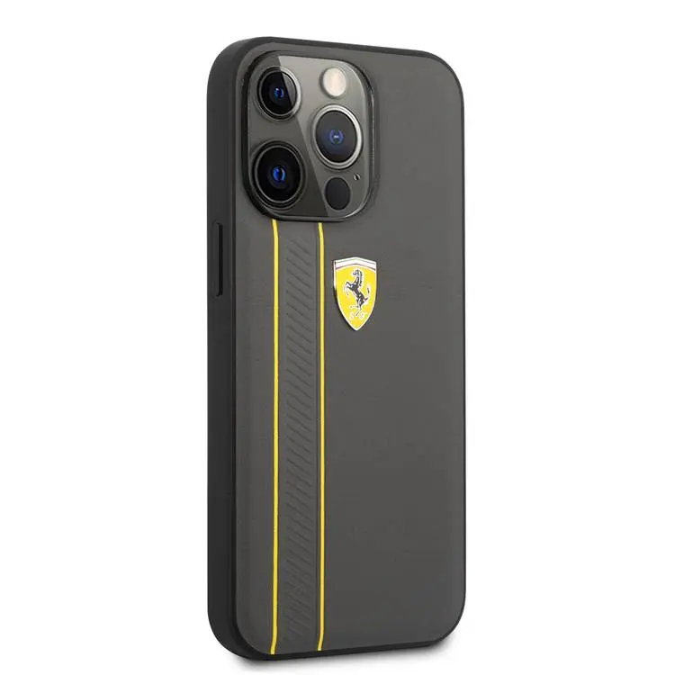 Ferrari Ferrari iPhone 13 Pro Max Backcover hoesje Lines Grey - Geel, foto 4 van 5