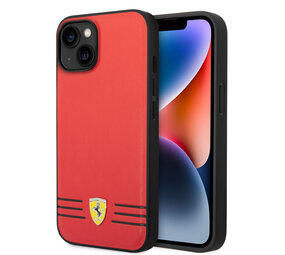 Ferrari Ferrari iPhone 14 Plus Back cover coque Trio lines - Rouge Ferrari Ferrari iPhone 14 Plus Back cover coque Trio lines - Rouge