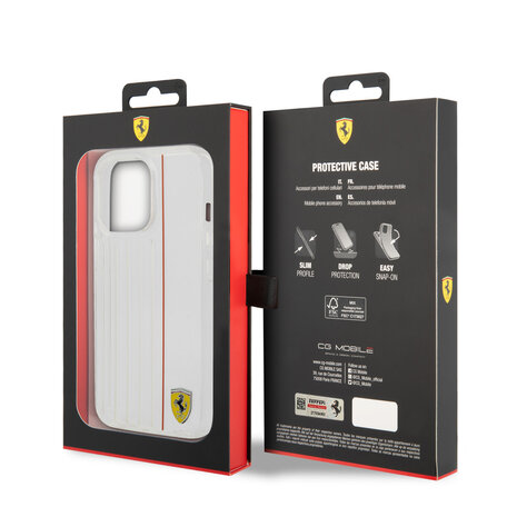 Ferrari Ferrari iPhone 13 Pro Max Backcover hoesje - Red Line - Transparant Ferrari Ferrari iPhone 13 Pro Max Backcover hoesje - Red Line - Transparant