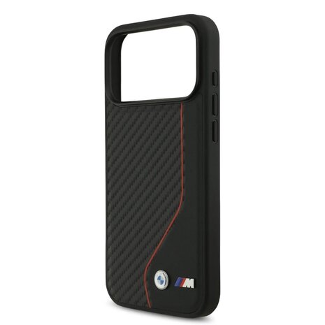 BMW BMW iPhone 17 Pro Max Backcover hoesje - PU Leather & Carbon Case With Red Line Stitch - Zwart BMW BMW iPhone 17 Pro Max Backcover hoesje - PU Leather & Carbon Case With Red Line Stitch - Zwart