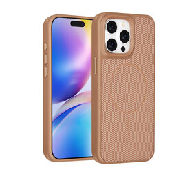 TUNIQ TUNIQ iPhone 15 Pro Max Back cover case - Magsafe - Carbon Fiber - Shockproof - Gold TUNIQ TUNIQ iPhone 15 Pro Max Back cover case - Magsafe - Carbon Fiber - Shockproof - Gold