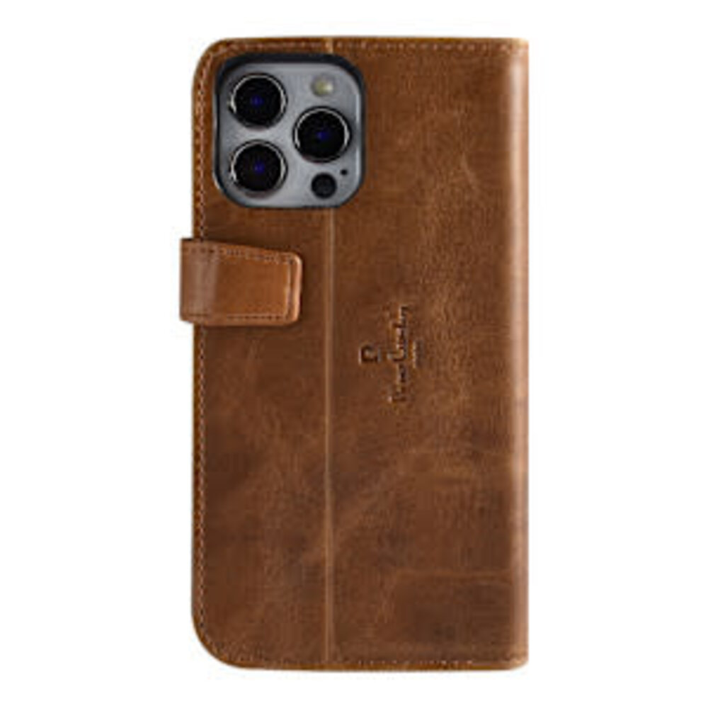 Pierre Cardin Pierre Cardin iPhone 13 Pro Book type housse - Porte-cartes pour 3 cartes - Fermeture magnétique - Marron Pierre Cardin Pierre Cardin iPhone 13 Pro Book type housse - Porte-cartes pour 3 cartes - Fermeture magnétique - Marron