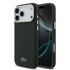 Lacoste iPhone 17 Pro Max Backcover hoesje - MagSafe - Metal Edges - Iconic Petit Pique Logo - Sinople Green