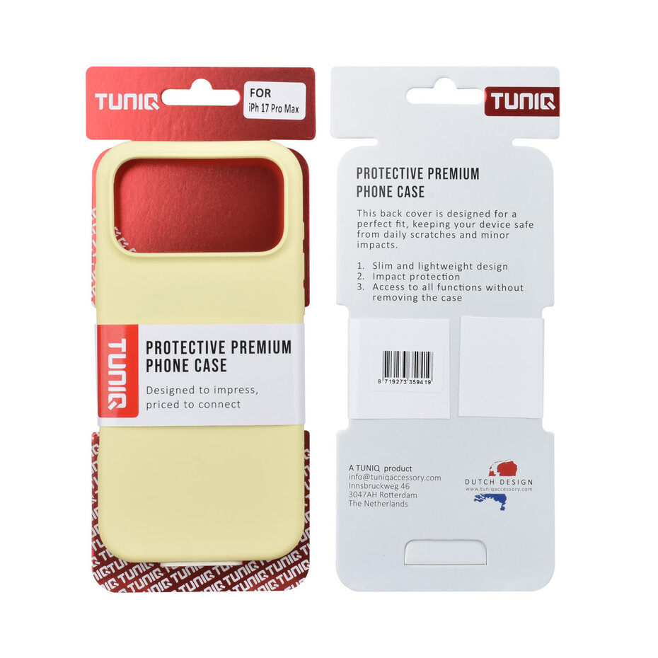 Op de foto zie je een telefoonhoesje, een siliconen backcover voor een moderne smartphone. Het hoofddoel van dit type hoesje is om je telefoon tegen stoten en krassen te beschermen. Het hoesje is zachtgeel van kleur, gemaakt van flexibel, mat siliconenmateriaal en heeft een subtiel afgeronde vorm met een nauwsluitende pasvorm rondom de zijkanten. Je gebruikt dit product thuis, onderweg of op kantoor door het simpelweg om je telefoon te klikken, waarna alle knoppen en poorten gemakkelijk toegankelijk blijven. Het is geschikt voor iedereen die zijn telefoon dagelijks meeheeft en een licht, slank ontwerp wil zonder in te leveren op bescherming. Unieke verkooppunten zijn de extra matte, antislip afwerking die stevig in de hand ligt, de licht verhoogde randen rondom de camera voor extra bescherming en de precieze uitsparingen waardoor draadloos laden en MagSafe-accessoires probleemloos blijven werken.