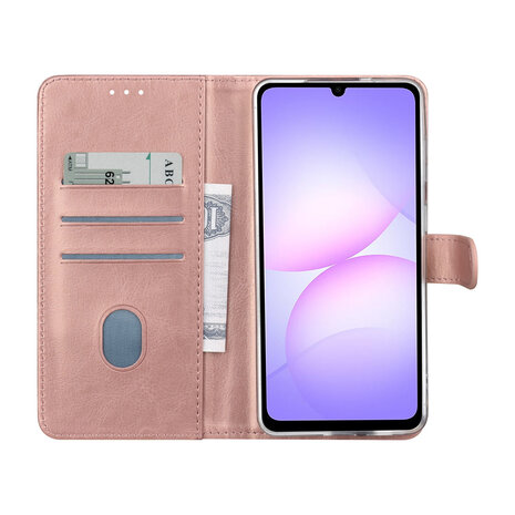 TUNIQ TUNIQ Galaxy A07 Book type housse - Rose Gold - Porte-cartes pour 3 cartes - Fermeture magnétique - Cintre TUNIQ TUNIQ Galaxy A07 Book type housse - Rose Gold - Porte-cartes pour 3 cartes - Fermeture magnétique - Cintre