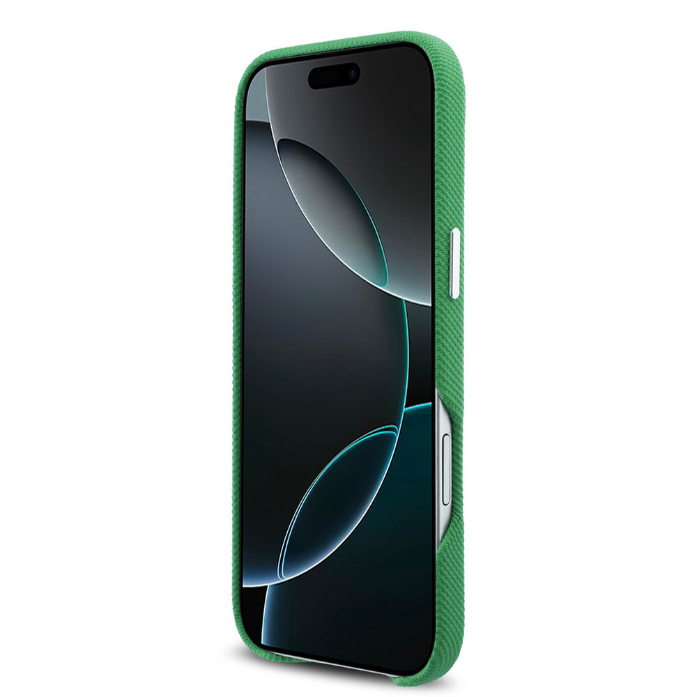 Lacoste Lacoste iPhone 17 Air Backcover hoesje - MagSafe - Metal Edges - Iconic Petit Pique Logo - Estragon Green