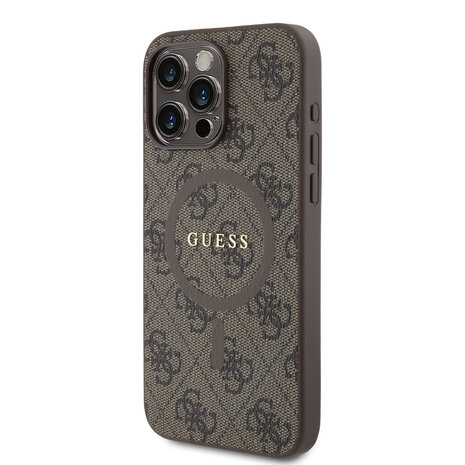 Guess Guess iPhone 15 Pro Max Backcover hoesje - HC O Magsafe PU 4G Ring Classic Logo - Bruin Guess Guess iPhone 15 Pro Max Backcover hoesje - HC O Magsafe PU 4G Ring Classic Logo - Bruin