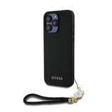 Guess Guess iPhone 15 Pro Max Backcover hoesje - HC O Grained PU With Flower Charm Strap - Zwart