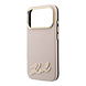 Karl Lagerfeld Karl iPhone 18 Pro Hoesje harde behuizing - MagSafe - SW - generfd PU - signatuurlogo van hars Roze Karl Lagerfeld Karl iPhone 18 Pro Hoesje harde behuizing - MagSafe - SW - generfd PU - signatuurlogo van hars Roze