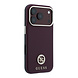 Guess Guess iPhone 18 Pro Hoesje harde behuizing - MagSafe - SW - generfd PU - rond strasslogo Bordeauxrood Guess Guess iPhone 18 Pro Hoesje harde behuizing - MagSafe - SW - generfd PU - rond strasslogo Bordeauxrood
