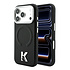 Karl iPhone 18 Pro Hoesje harde behuizing - MagSafe - SW - generfd PU - ring in reliëf - Kameo-logo Zwart Karl iPhone 18 Pro Hoesje harde behuizing - MagSafe - SW - generfd PU - ring in reliëf - Kameo-logo Zwart