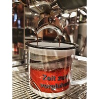 Emaillebecher ,,Treckerfahrer dürfen das!" (4)