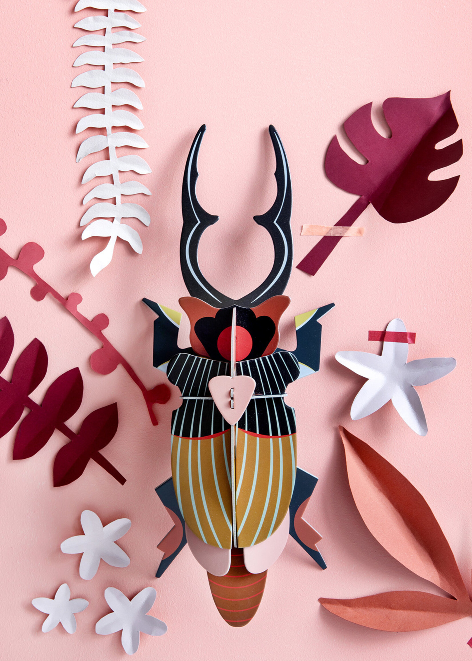 DIY WANDDECORATIE - Reuze Vliegend Hert