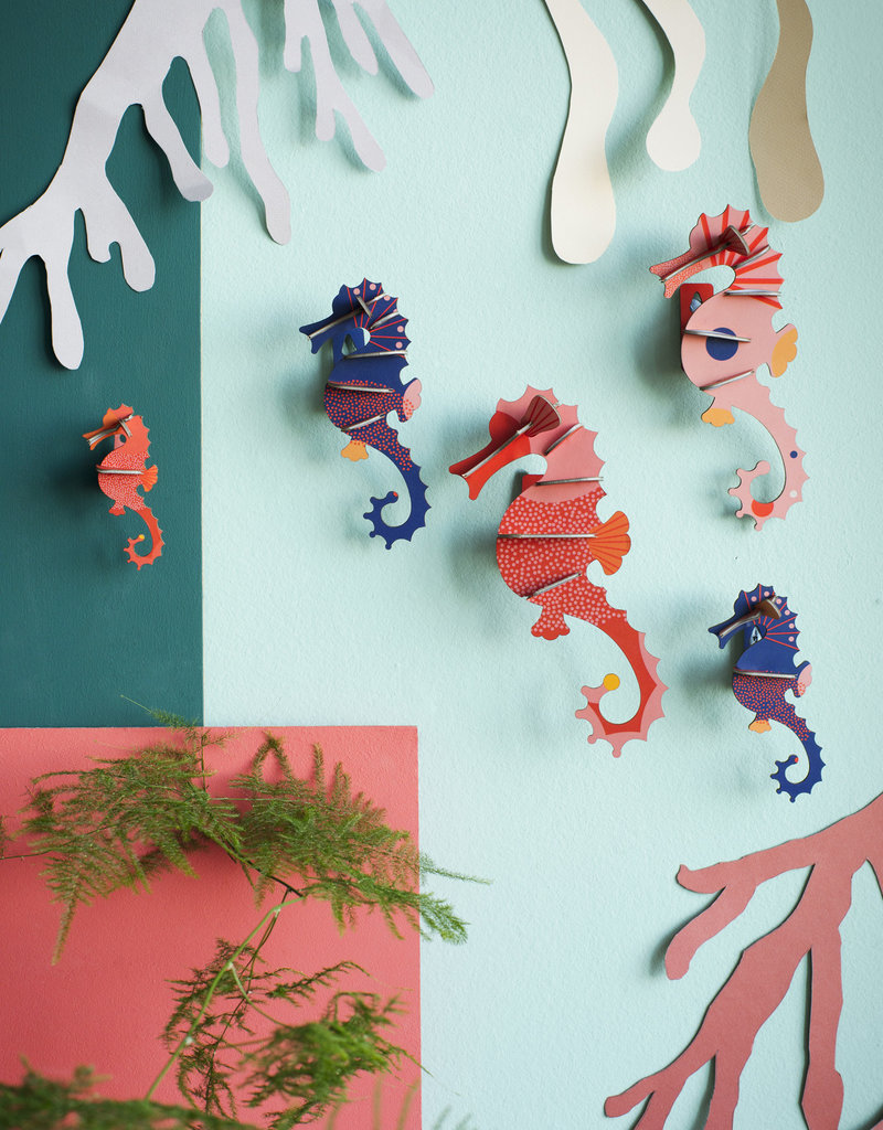 DIY WALL DECORATION - Sea Horses