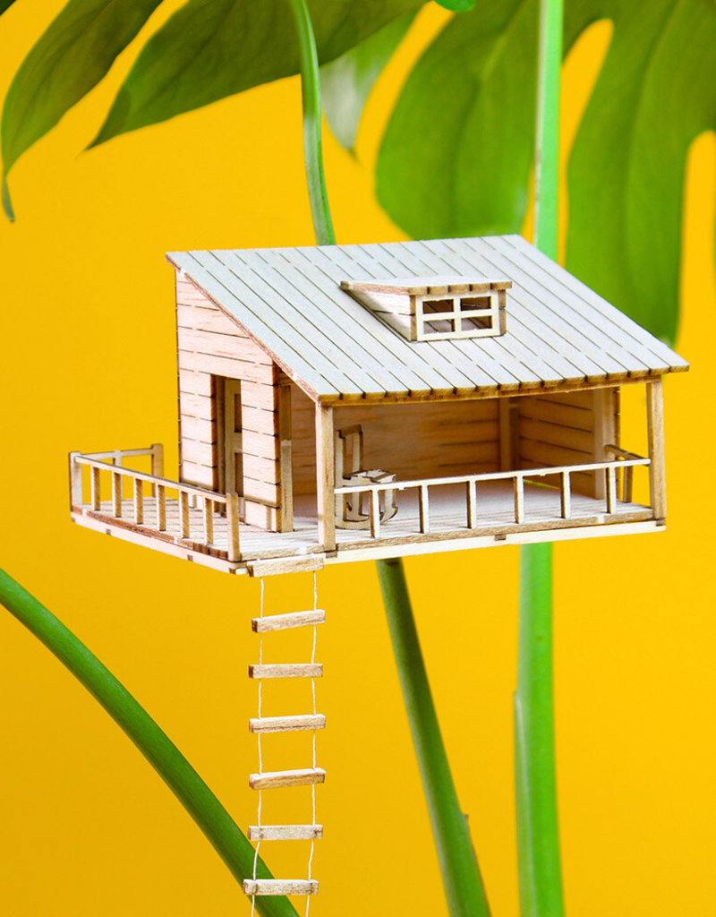 Plant-house MINIATURE TREEHOUSE: Plant-Hut for plantlovers