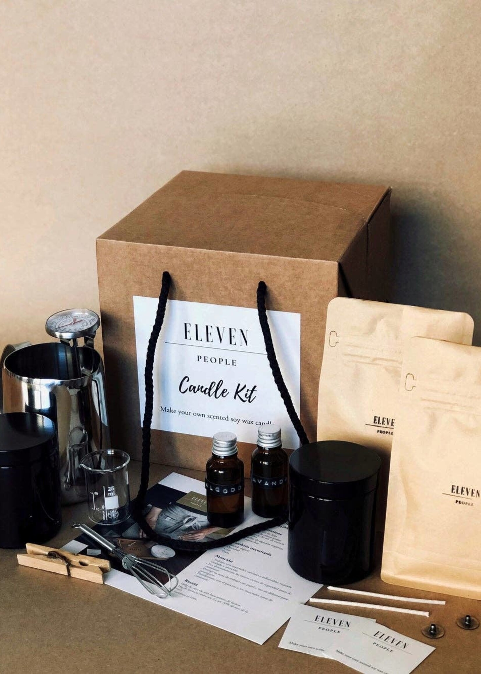 Eleven people Kaarsenset  DIY - Maak je eigen aromatische sojawaskaarsen