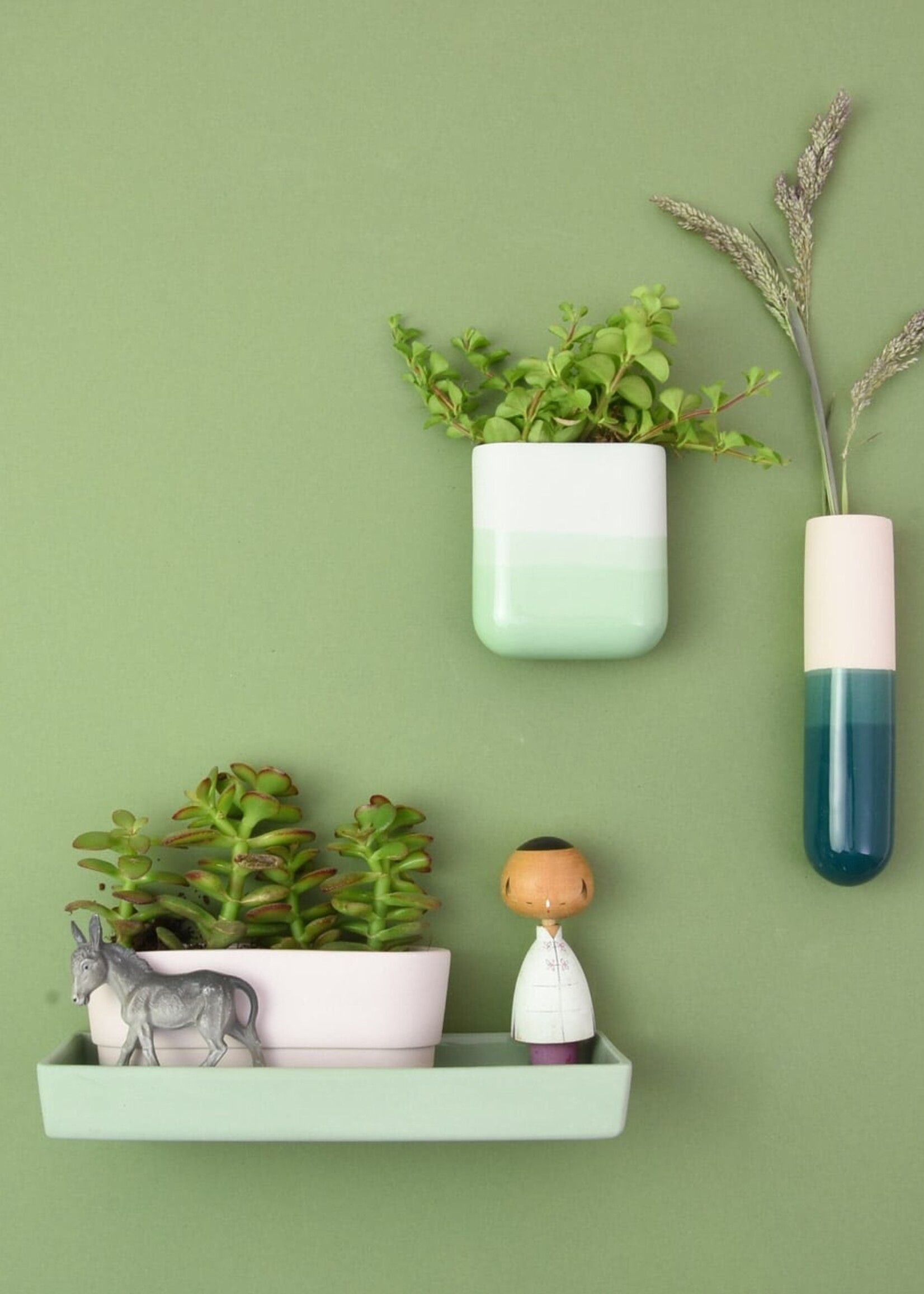 Harm & Elke DIP WALL VASE SHORT