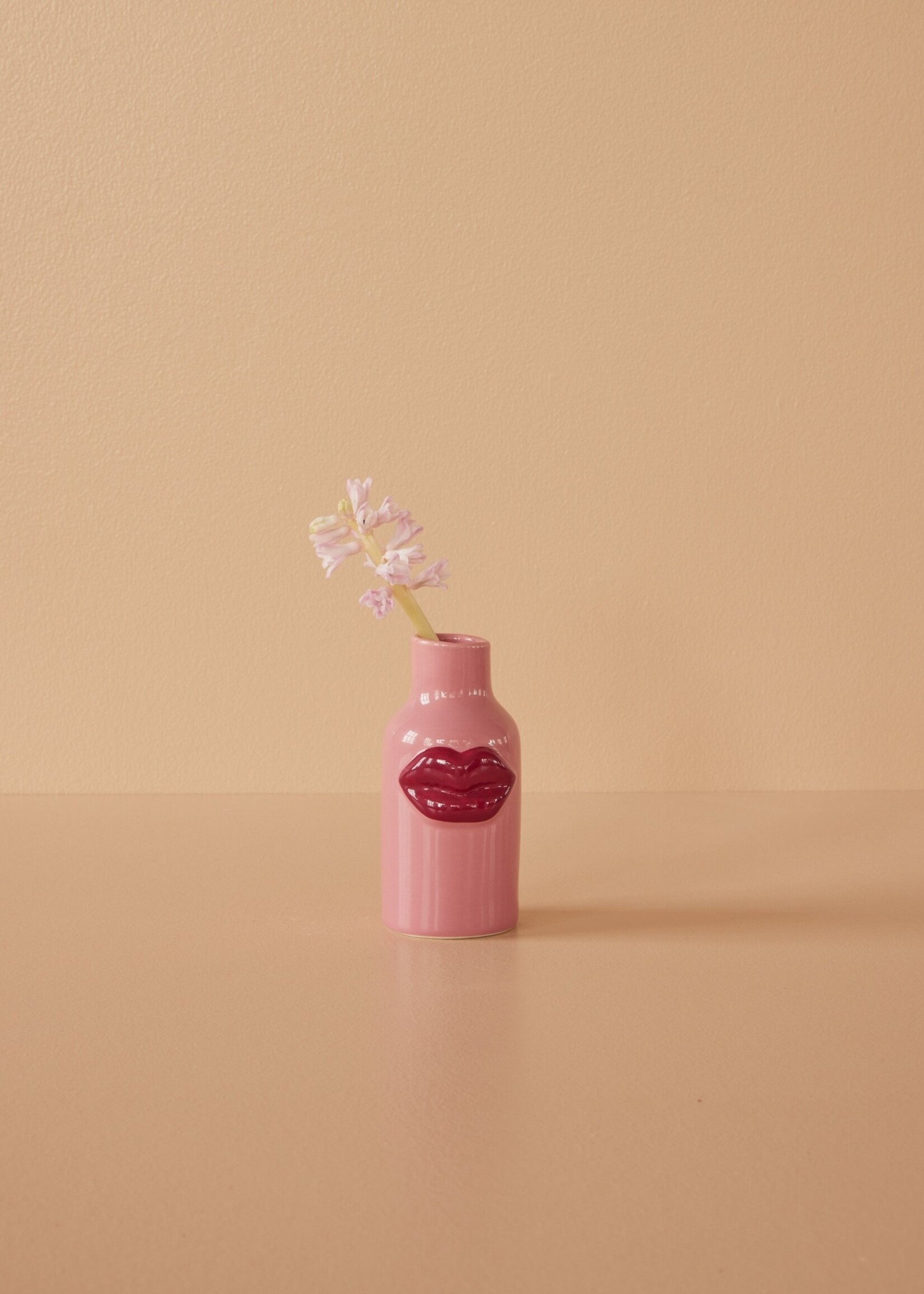 RICE CERAMIC VASE - LIPS